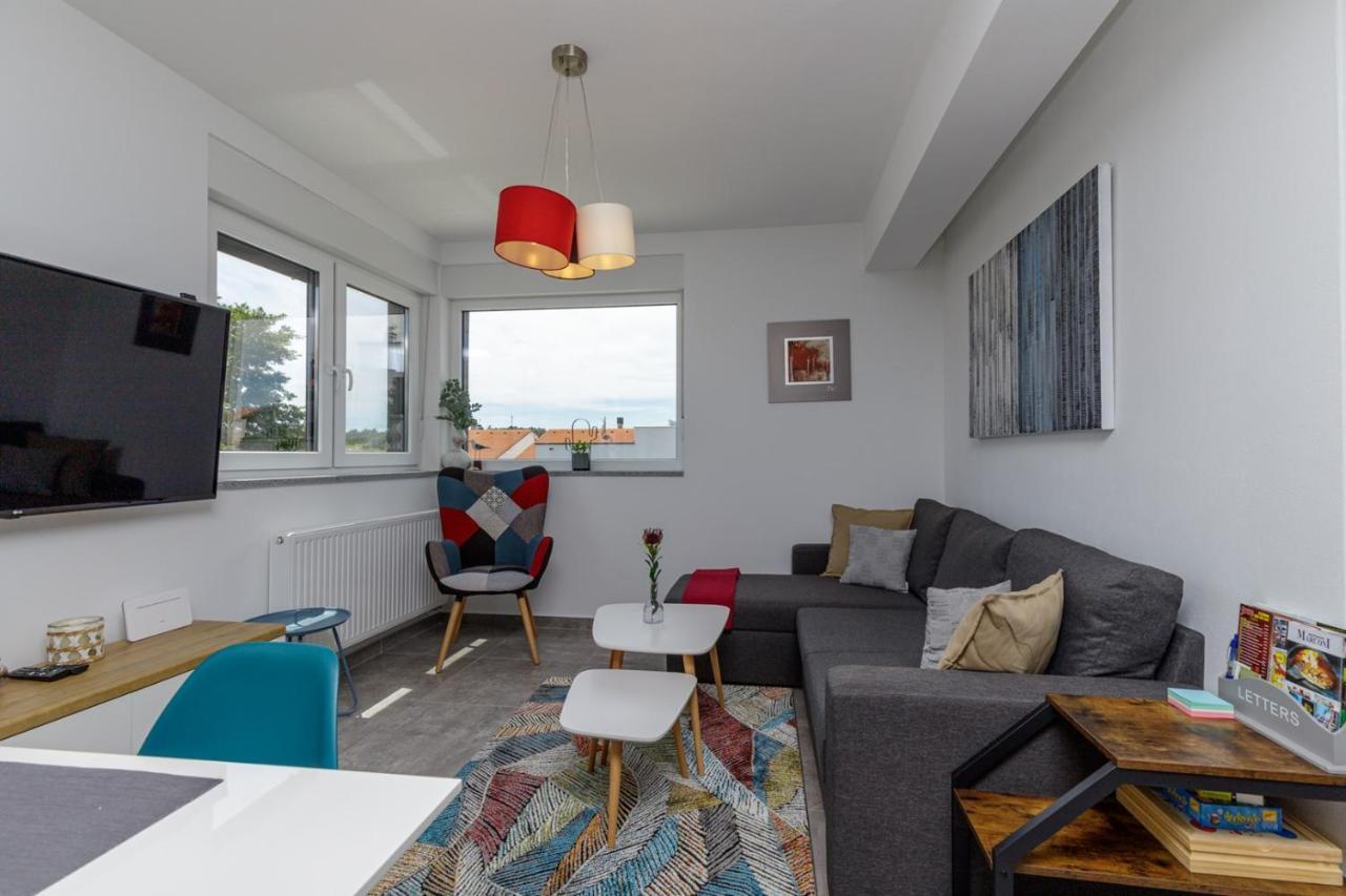 Sabena Apartment With Private Whirlpool Пореч Екстериор снимка